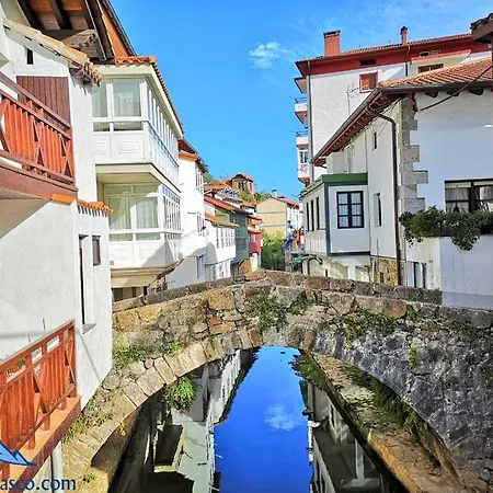 Laga Surf Villa