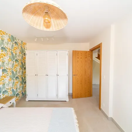 Villa Laga Surf